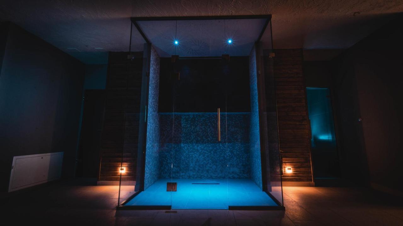 Wellness Penzion Smerdzonka - Kupele Pieniny Cerveny Klastor Ngoại thất bức ảnh